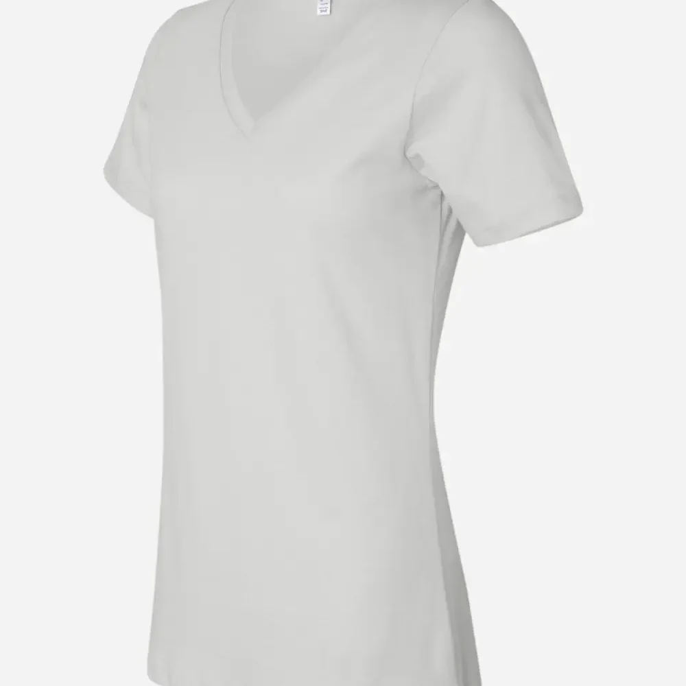 Light grey short sleeve v-neck t-shirt