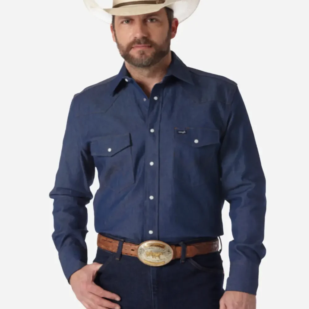 Man in blue denim cowboy shirt, hat and belt with horse buckle