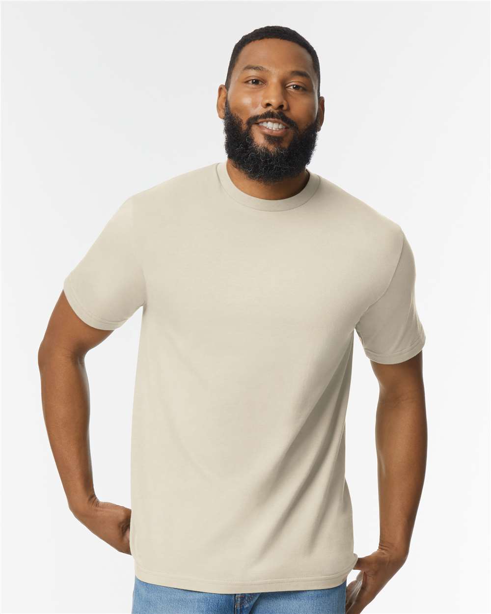 Unisex Softstyle® Midweight T-Shirt – 65000 – Sand