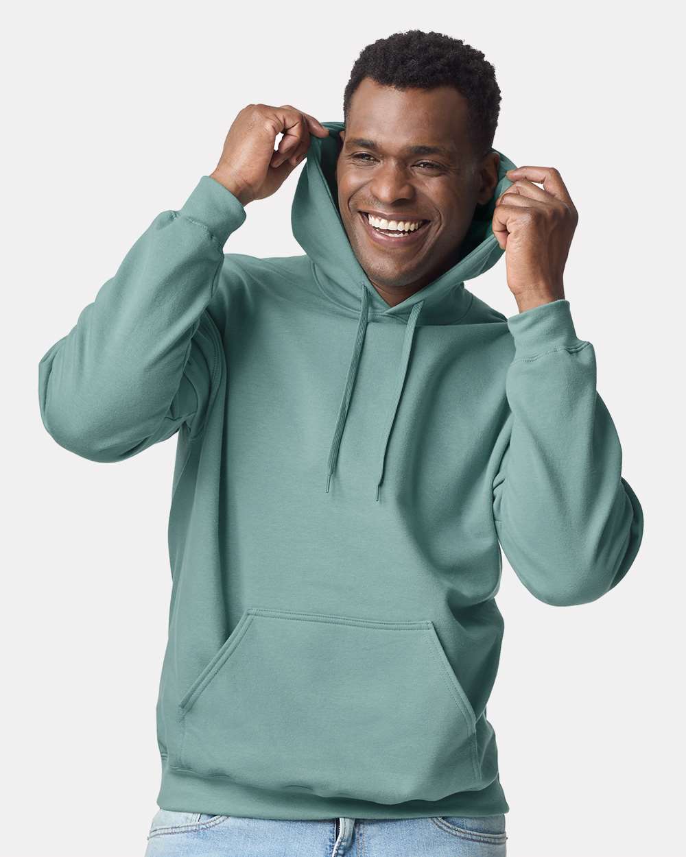 Unisex Softstyle® Midweight Hooded Sweatshirt – SF500