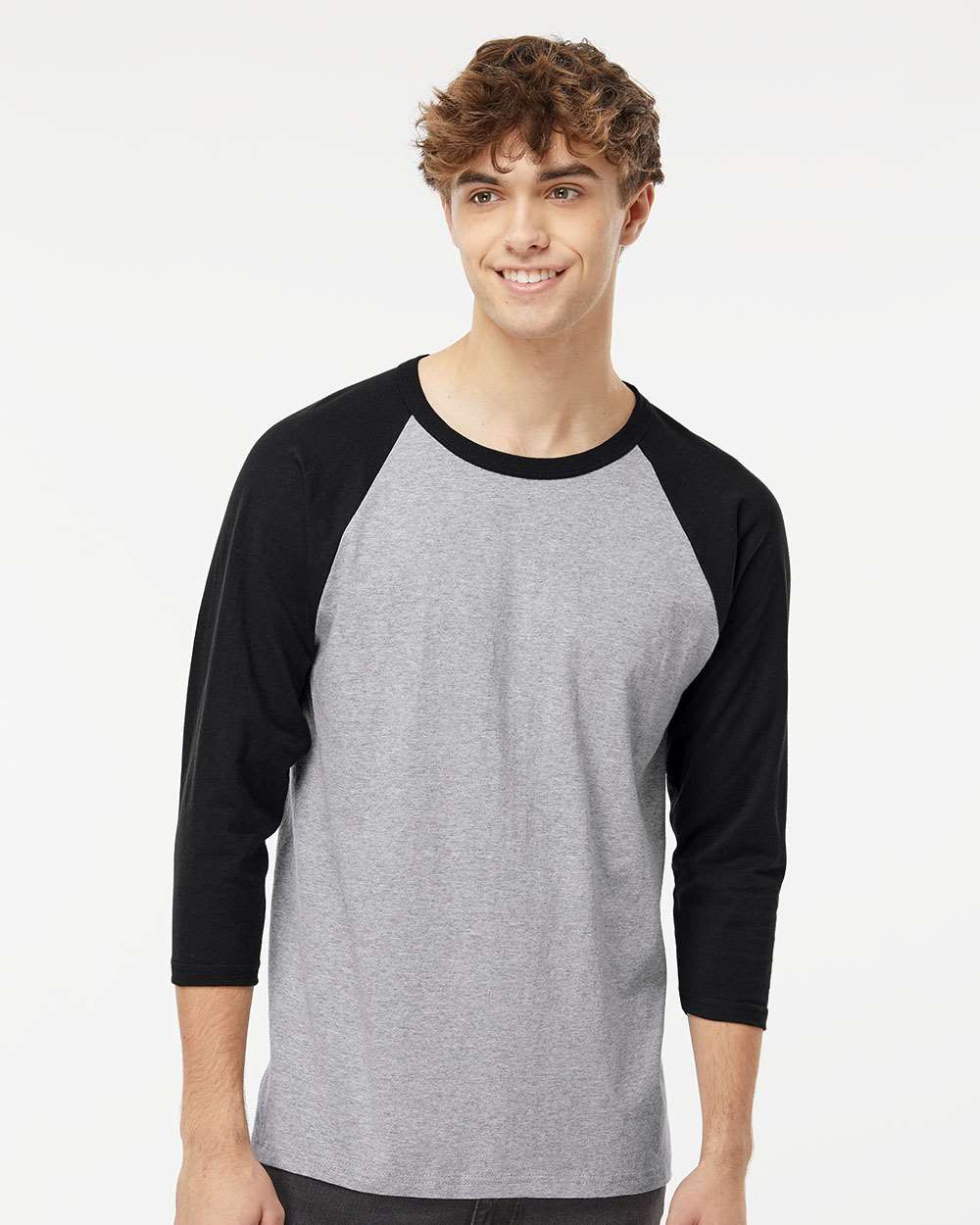 Raglan Three-Quarter Sleeve Baseball T-Shirt – 5540